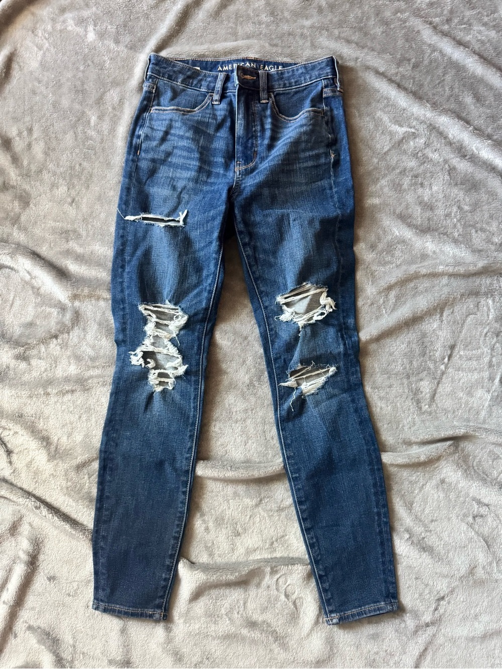 American Eagle Outfitters Distressed Dark Blue Skinny Jeans